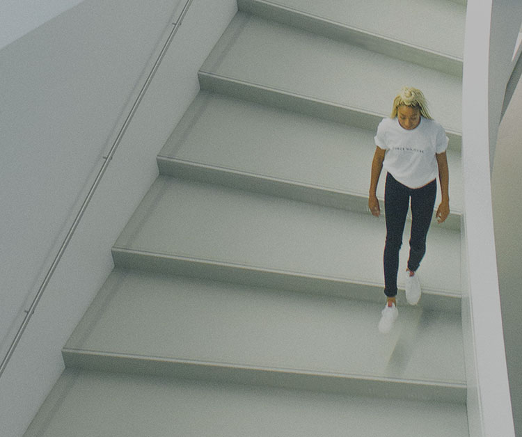 750x628